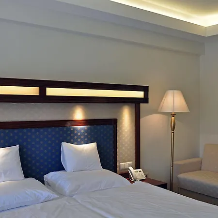 Centrum Hotel 3*