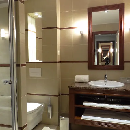 Centrum ديبريتْسين