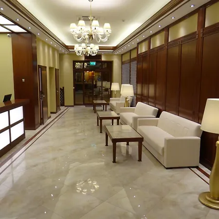 فندق Centrum ديبريتْسين