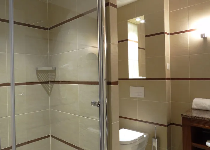 Centrum Hotel Debreţin